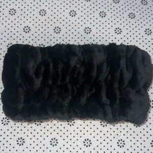 🛍 NEW Little GIRLS BLACK HEAD BAND SIZE 6 MONTHS TO 2 YEARSS .